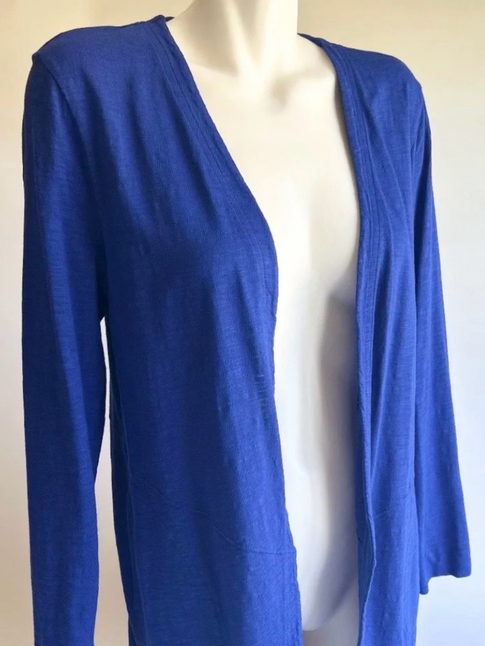 New Chico’s Blue 60% Cotton 40% Modal Long Sleeve Cardigan size M.
